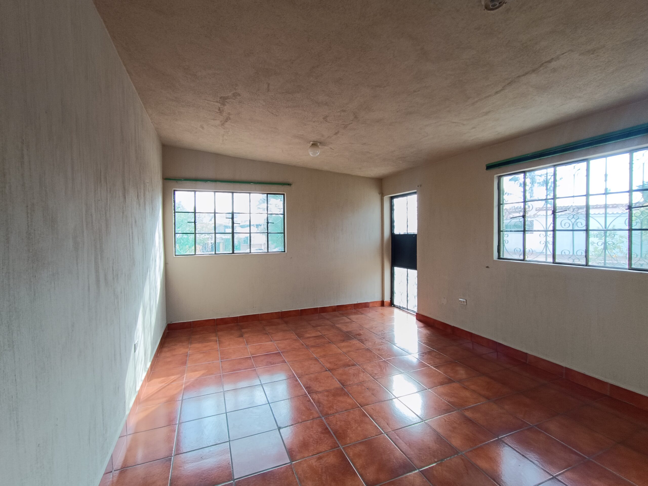 Apartamento en alquiler en Zona 11 – Colonia Granai I