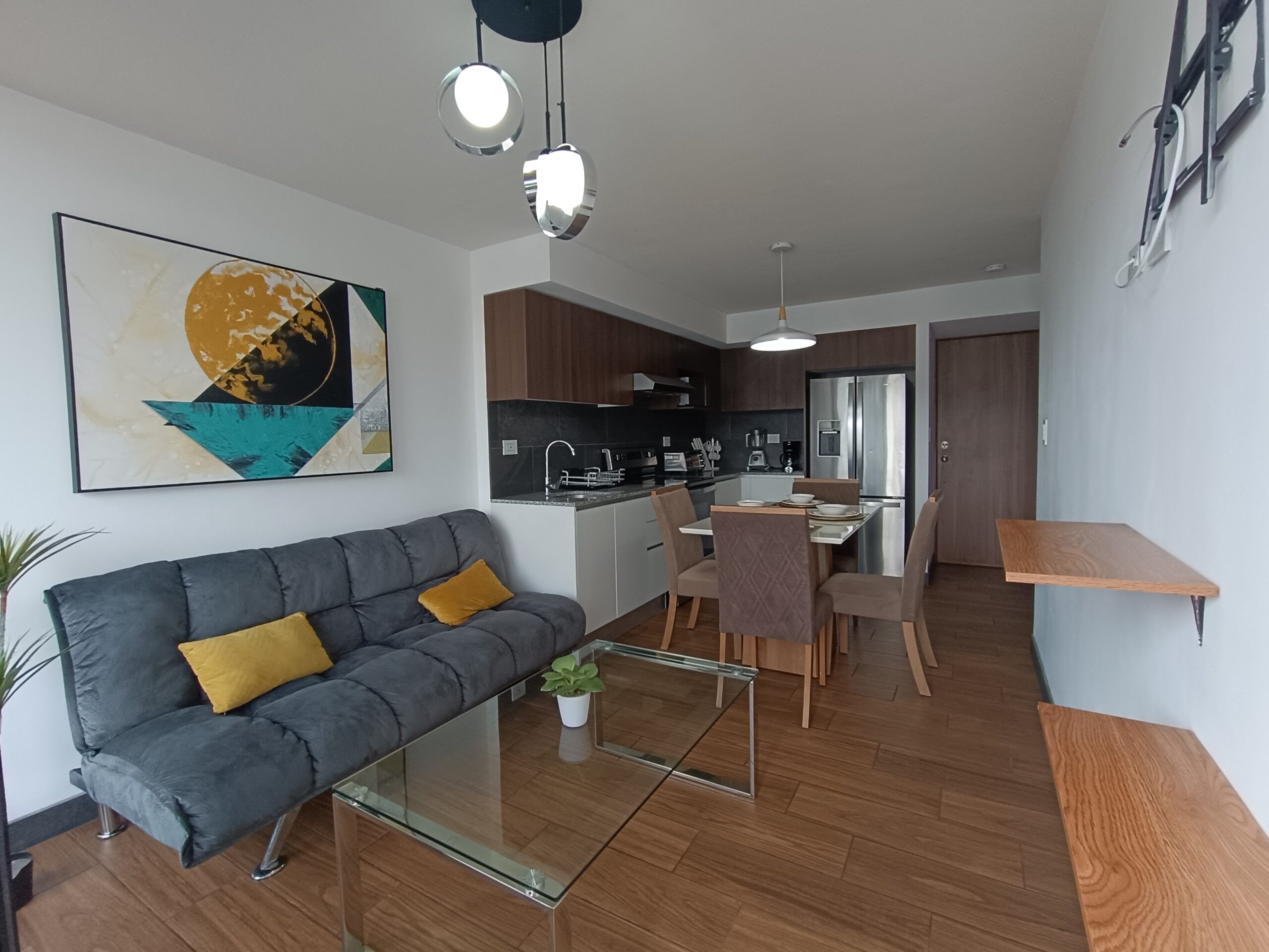 Apartamento Amueblado en Renta en Zona 14